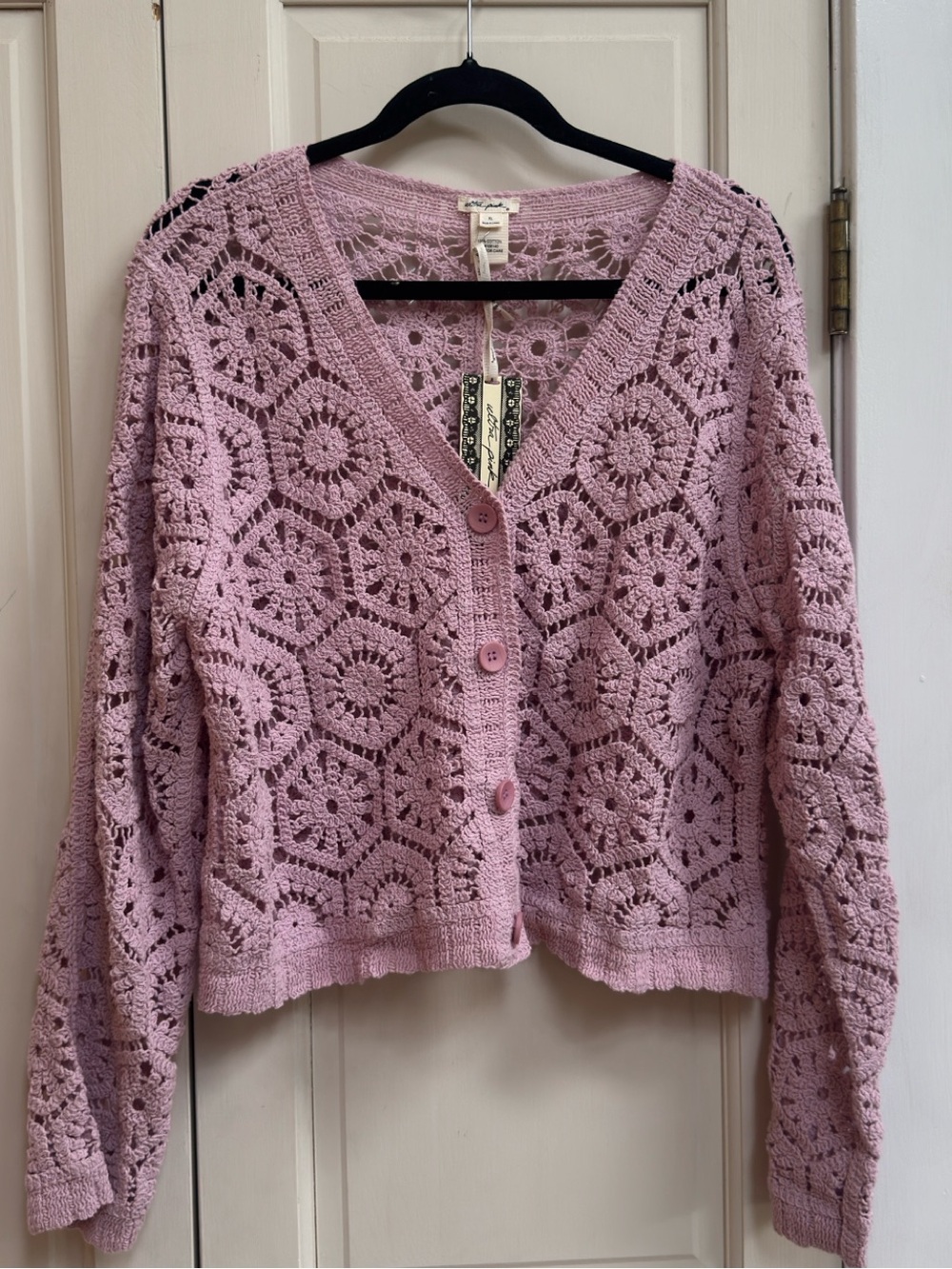 🪻Ultra Pink Crochet Floral Cardigan Sweater Purple Button Front Sz XL 🪻
